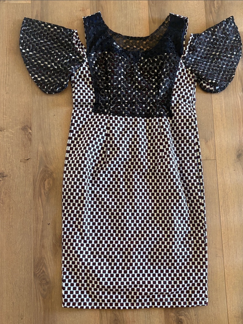 Black Lace & Geometric Check Puff Sleeve Dress